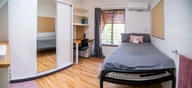 Całe miejsce James Cook University, Rotary International House/1 James Cook Dr, Douglas QLD 4811, Australia, obraz 1 10