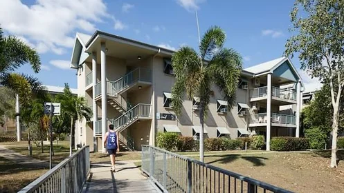 Gesamte Unterkunft im Wohnheim in der James Cook University, Rotary International House/1 James Cook Dr, Douglas QLD 4811, Australia, bild 7 von 19