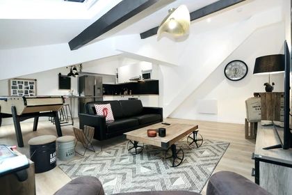 Privatzimmer in der 24 boulevard Henri Arnauld, bild 1 von 9