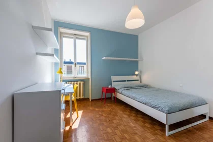 Stanza privata in Corso Di Porta Romana 116, Milan. Italy, immagine 1 di 10