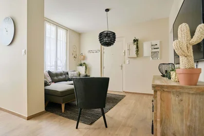 Privatzimmer in der 9 Rue St-Pierre-les-Dames, 51100 Reims, France, bild 10 von 15
