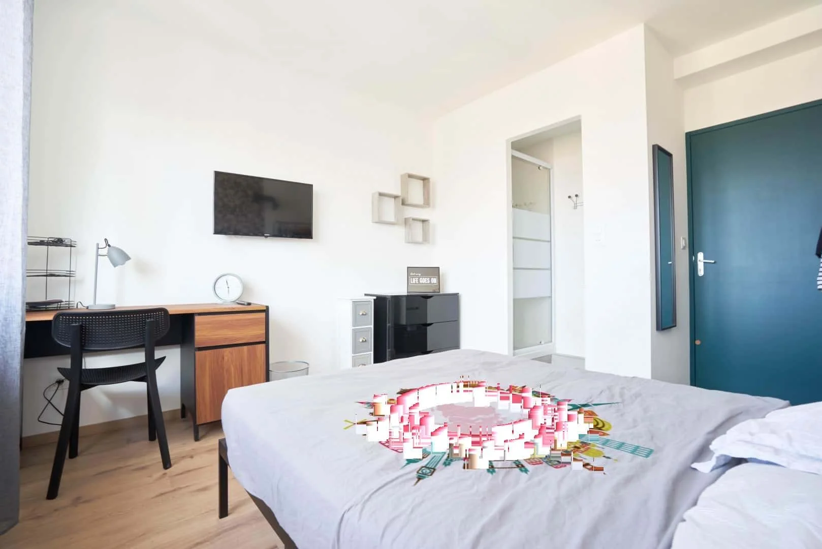 Habitación asequible para estudiantes con buena iluminación en 