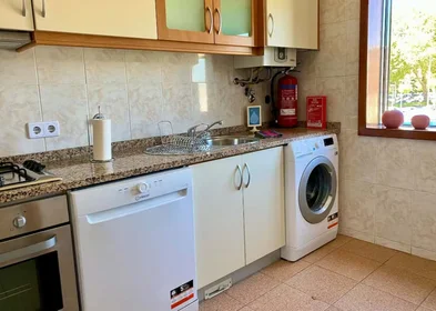 Appartamento intero in Tv. Asprela 633, 4200-095 Porto, Portugal, immagine 1 di 20