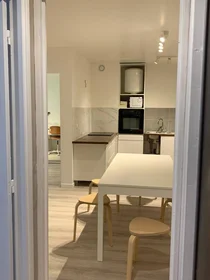 Habitación privada en Noisy-le-grand, 93160, imagen 5 de 17