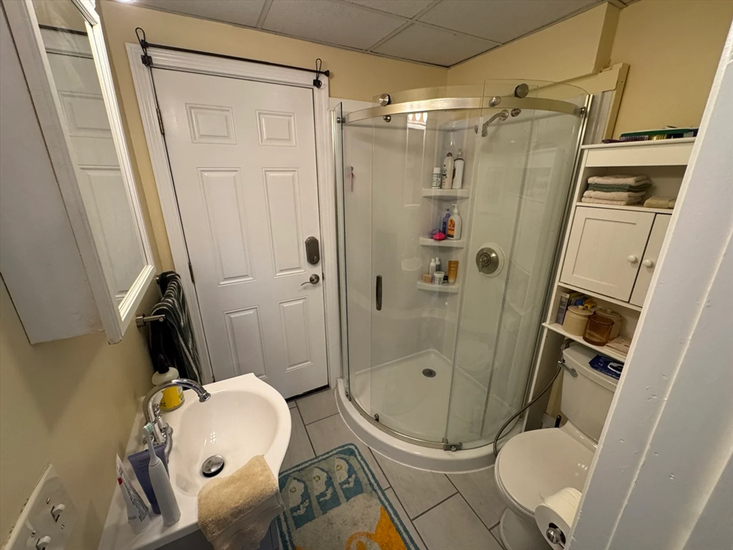 Compact studio apartment ideal for students in 