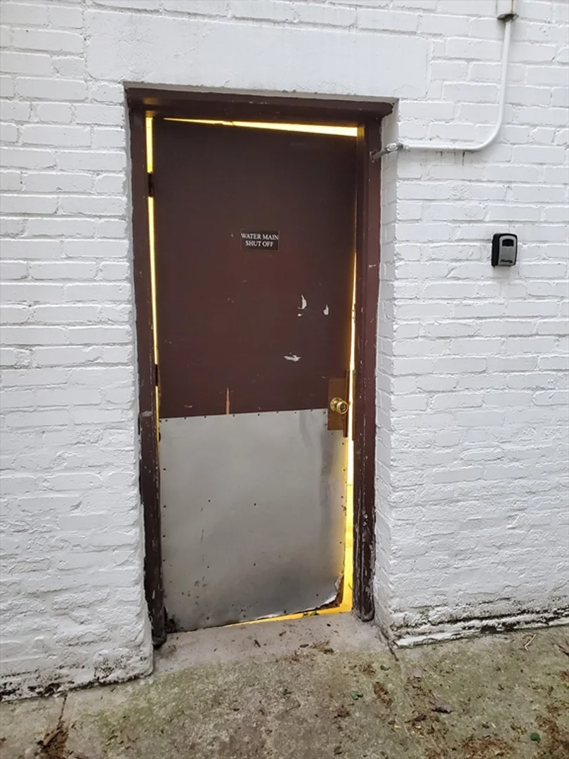 153, Strathmore Rd., Unit 5, Brighton, Boston, MA, 02135