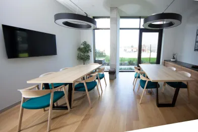 Habitación compartida con escritorio en Oporto