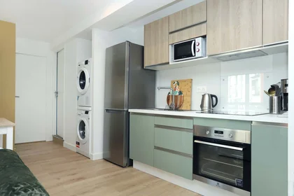 Özel oda konumu 40 Rue Auguste Kervern, 29200 Brest, France, 6 8 görüntüsü