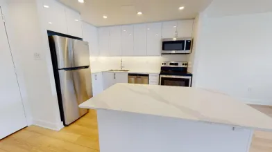 Appartamento con 2 camere da letto a Toronto