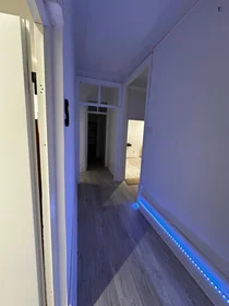 Chambre privée à Rua Guerra Junqueiro, image 26 de 38