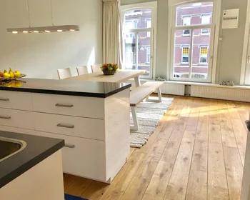Entire place at Amstelveenseweg, image 1 of 10