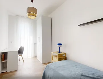 Privatzimmer in der Via Giosuè Carducci, Mestre, bild 1 von 10