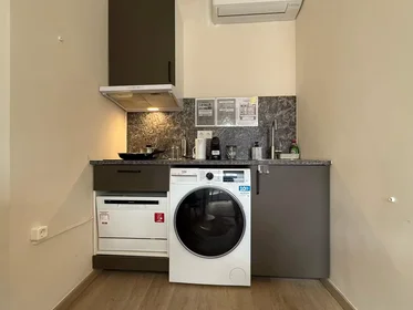Apartamento inteiro em Narcisstraat, Stratum, imagem 5 de 10