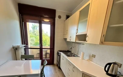 Entire apartment at Via Gattamelata, image 5 of 10