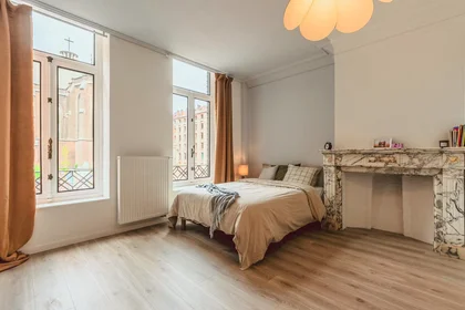 私人房间 在 Rue de la Comète, Saint-Josse-Ten-Noode, 10的图像1