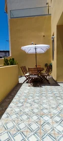 Entire apartment at Rua Gonçalo Barreto 11, image 2 of 35