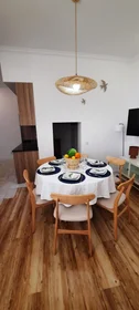 Entire apartment at Rua Gonçalo Barreto 11, image 16 of 35
