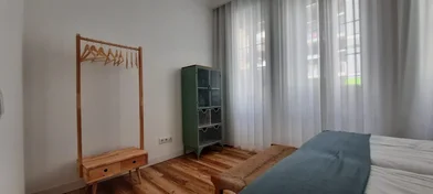 Entire apartment at Rua Gonçalo Barreto 11, image 8 of 35