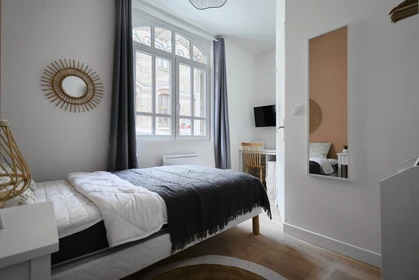 Privatzimmer in der 13 rue de cottenchy, bild 26 von 33