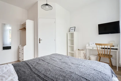Privatzimmer in der 13 rue de cottenchy, bild 30 von 33