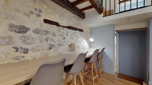 Özel oda konumu 12 rue Mot, Fontenay - sous - Bois Fontenay-sous-Bois 94120 FR, 11 22 görüntüsü