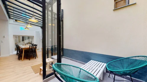 Özel oda konumu 12 rue Mot, Fontenay - sous - Bois Fontenay-sous-Bois 94120 FR, 16 22 görüntüsü