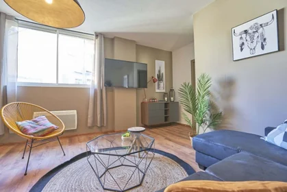 Habitación privada en 4 Rue Rogier, 51100 Reims, France, imagen 11 de 14