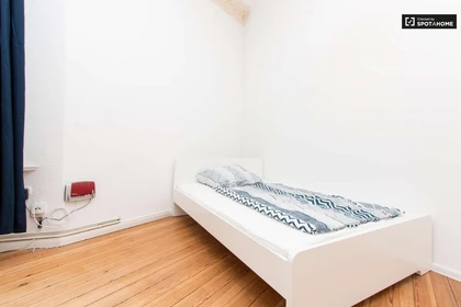 Room for rent with double bed Berlin