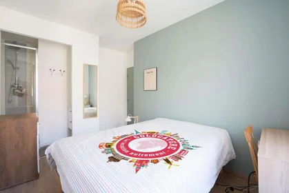 Özel oda konumu 65 Rue de la Commanderie, 54000 Nancy, France, 4 15 görüntüsü