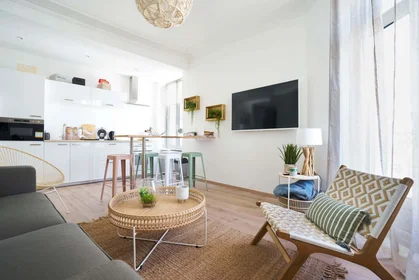 Chambre privée à 65 Rue de la Commanderie, 54000 Nancy, France, image 9 de 15