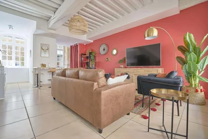Quarto privado em 64 Rue Gambetta, 51100 Reims, France, imagem 4 de 38