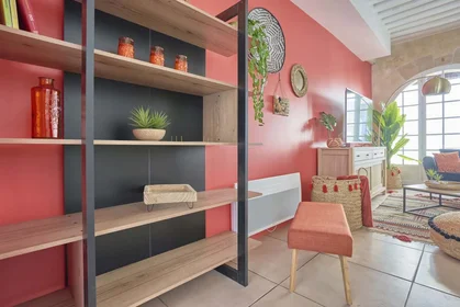 Quarto privado em 64 Rue Gambetta, 51100 Reims, France, imagem 33 de 38