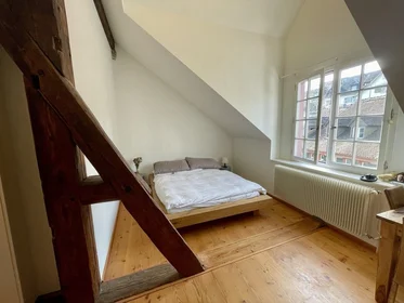 Privatzimmer in der Schneidergasse, 28, bild 1 von 7