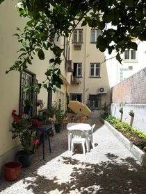 Private room at Rua Joaquim António Aguiar, image 22 of 22