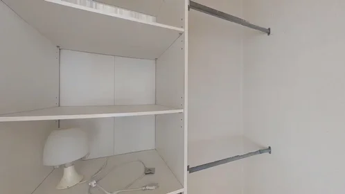 Özel oda konumu Rue Louis Mirault, Sanitas Rotonde, 4 10 görüntüsü