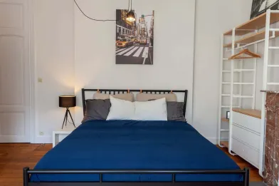 Renting rooms by the month in Bruxelles/brussels