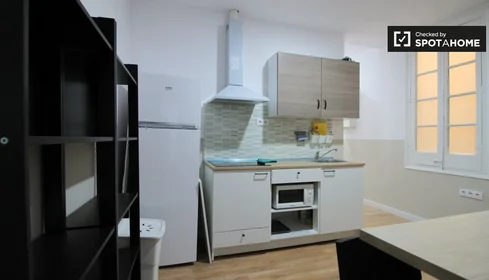 Privatzimmer in der Carrer de la Lluna, 08001 Barcelona, Spain, bild 7 von 19