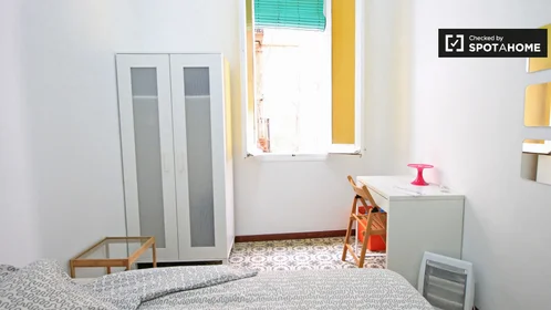 Chambre privée à Carrer de Ferlandina, image 17 de 19
