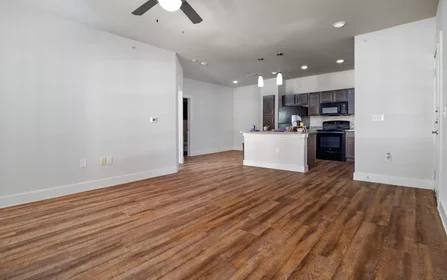 Habitación privada en Potranco Road, imagen 9 de 37