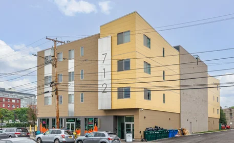 Quarto privado em East Fayette Street, imagem 31 de 40