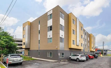 Quarto privado em East Fayette Street, imagem 33 de 40