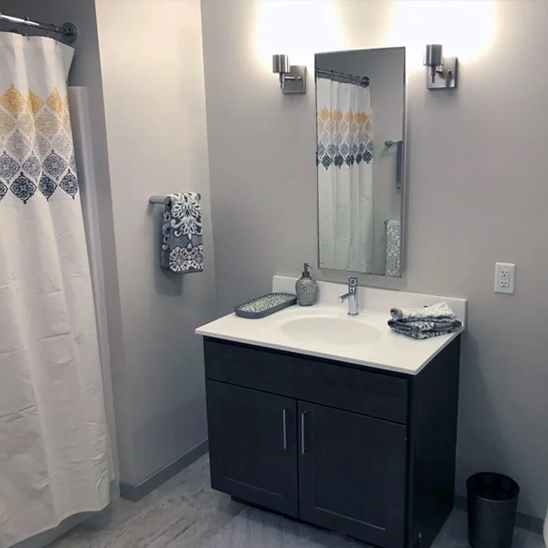 Habitación estudiantil económica con ubicación conveniente en 