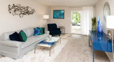Studio at East Riverside Drive, image 29 of 35