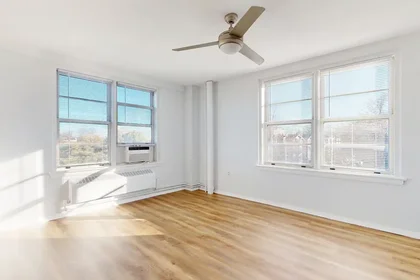 Monolocale in West Armour Boulevard, immagine 1 di 10