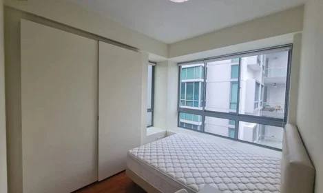 Habitación privada en Pasir Panjang Road, imagen 1 de 10
