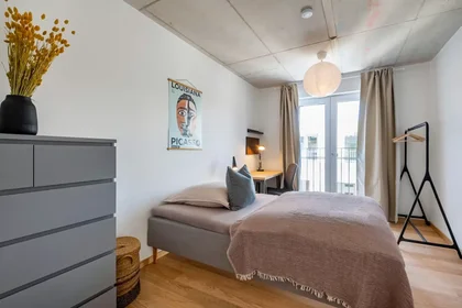 Quarto privado em 80798, imagem 1 de 26