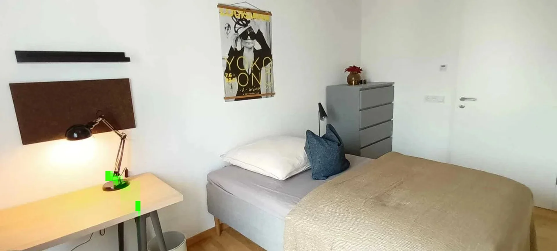 Quarto acolhedor para estudantes disponível em 