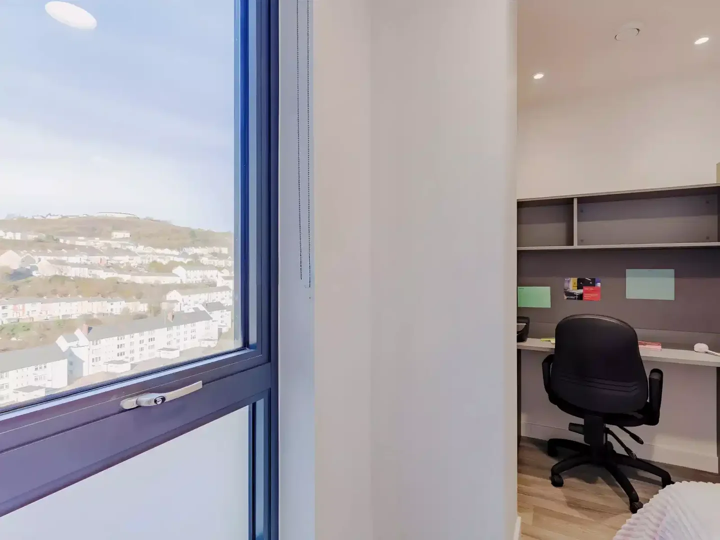 Chambre à louer dans un appartement d'étudiant à , entièrement meublée