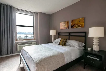 Private room at 14th Street, image 25 of 27