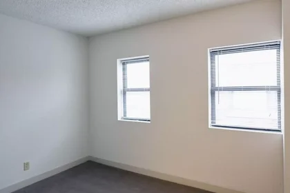 Stanza privata in Locust Street, immagine 1 di 10